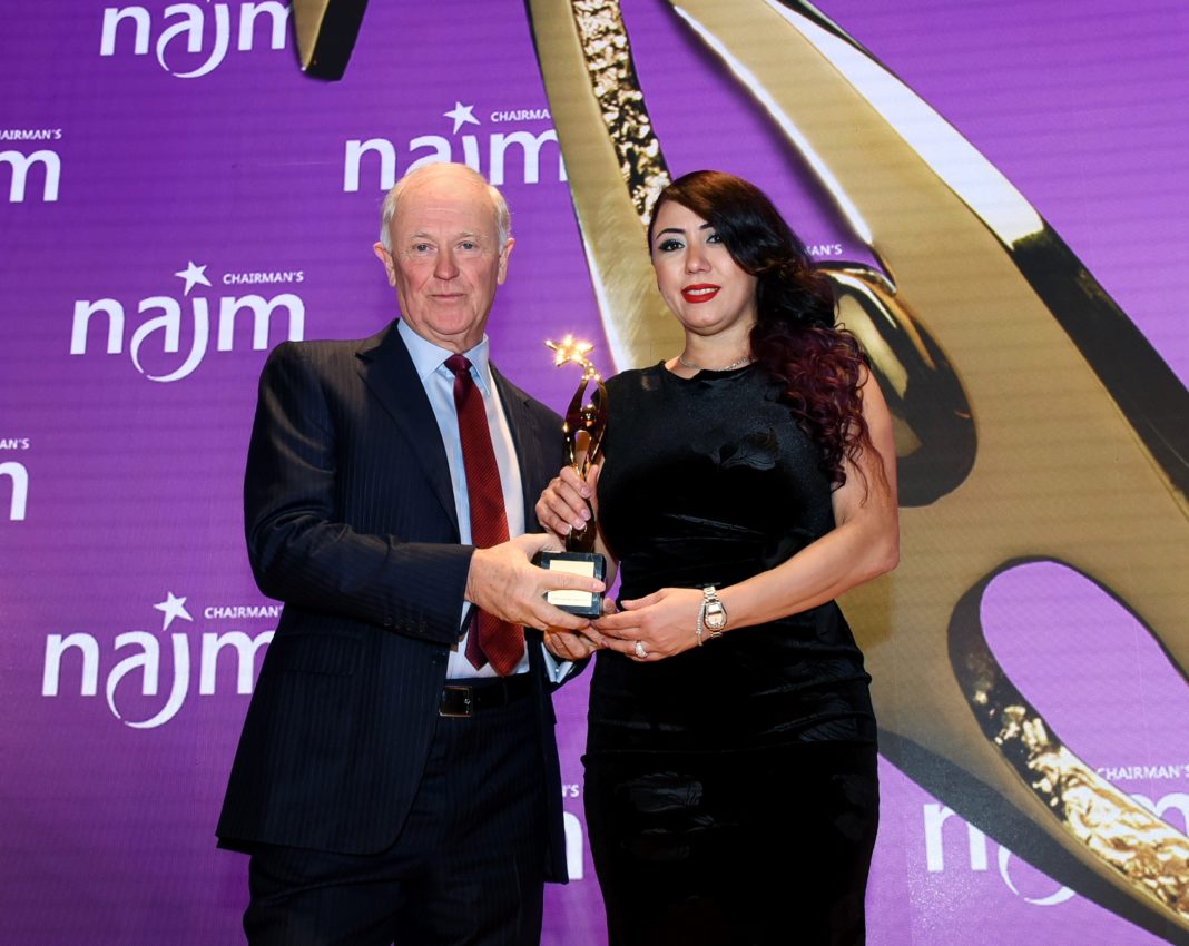 Une employée algérienne du Groupe Emirates récompensée  pour avoir sauvé une vie