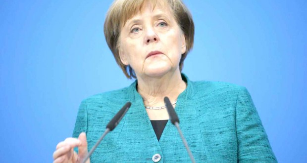 Après un cinglant revers électoral dimanche: Angela Merkel prépare sa sortie