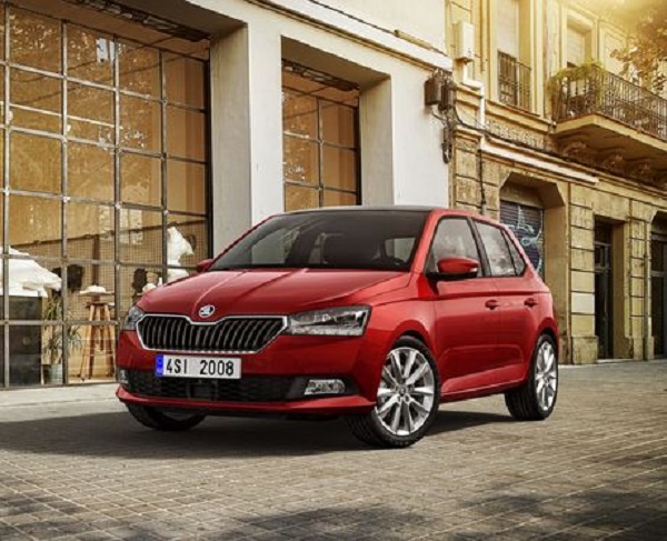 Salon de Genève 2018 : La Skoda Fabia restylée se dévoile et abandonne le diesel