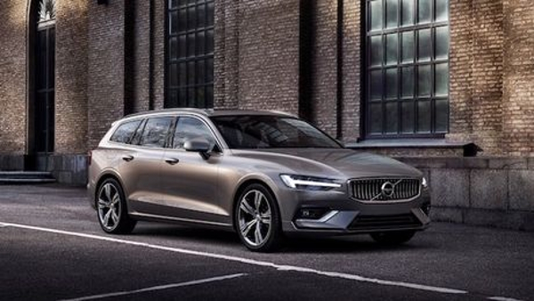 Volvo Cars Group : Volvo dévoile le break V60