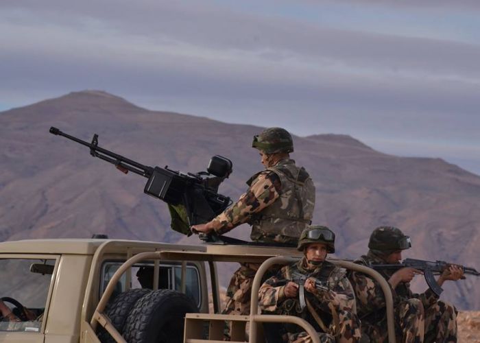 Algérie: L’Armée découvre un énorme arsenal de guerre près de la frontière avec le Mali