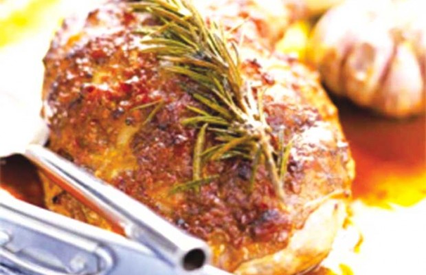 Épaule d’agneau confite à la harissa maison