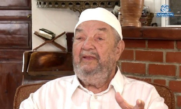 Président Bouteflika: le défunt Benaouda « une figure nationale qui s&rsquo;est illustrée par son abnégation et la défense des constantes de la nation »