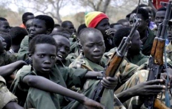 Plus de 5000 enfants soldats libérés en 2017, des dizaines de milliers toujours recrutés (ONU)