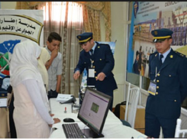 Journées d’information sur les forces de défense aérienne du territoire à Médéa