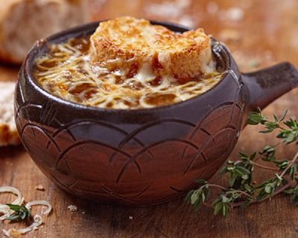 Soupe à l&rsquo;oignon gratinée