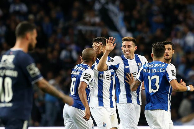 Brahimi et le FC Porto humiliés par Liverpool