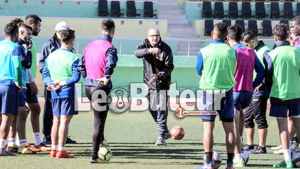 JSK : Saâdi : «Il y aura des repositionnements de certains joueurs et notre objectif