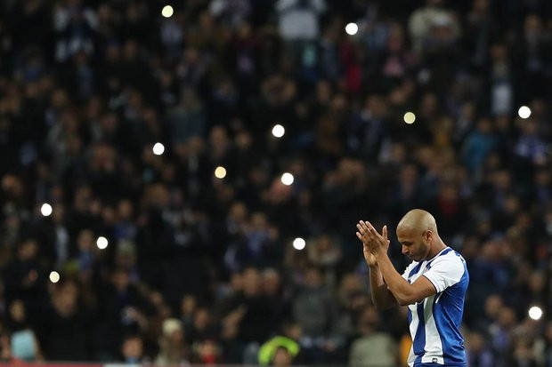 Porto – Brahimi : « A nous d’empêcher Salah de briller »