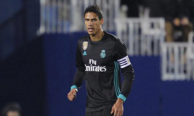 Real – Varane : « Ensemble, on réussira à contrer le PSG »