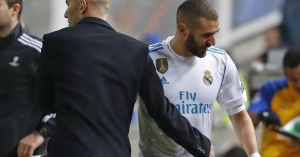 Real – Zidane : »Je ne sais pas pourquoi Benzema est sifflé »