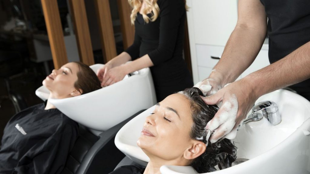 Luxter, le nouveau lissage qui dure et s’adapte à vos cheveux