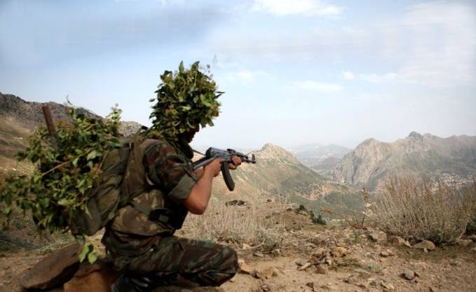 Un terroriste abattu à Jijel, un autre se rend à Tamanrasset