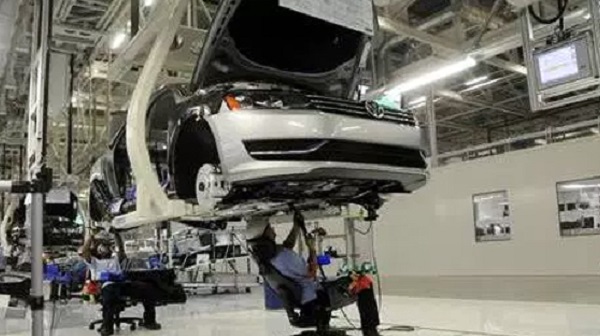 Le cas des usines de montage de voitures