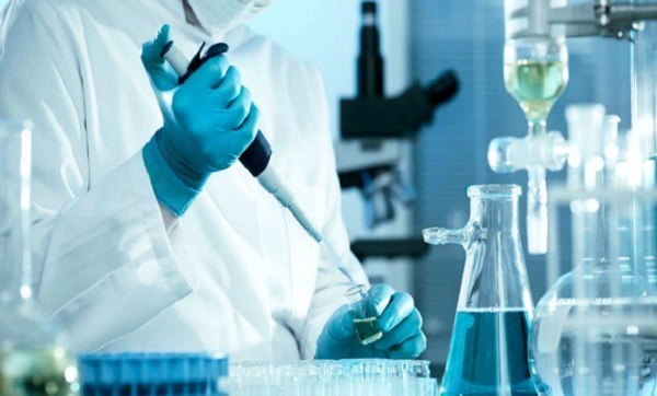 Nanotechnologie: présentation à Oran d&rsquo;un nouvel agent anti cancer