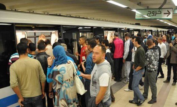 Métro: 300.000 voyageurs/jour après réception des extensions en cours de réalisation
