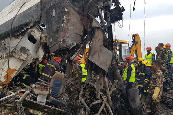 Népal : au moins 50 morts dans le crash d&rsquo;un avion