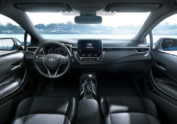 Salon de New York 2018 : Toyota dévoile enfin l’habitacle de la nouvelle Auris