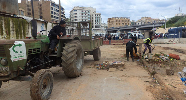DELOGES EN RAISON DES TRAVAUX DE TRAMWAY : Les commerçants de l’oued Ain-Sefra se rebiffent
