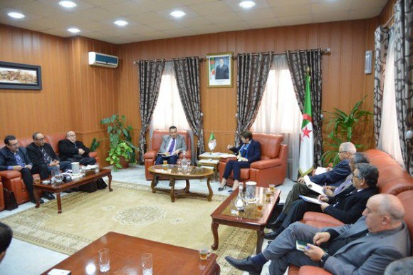 La ministre de l’Education nationale se réunit avec les partenaires sociaux