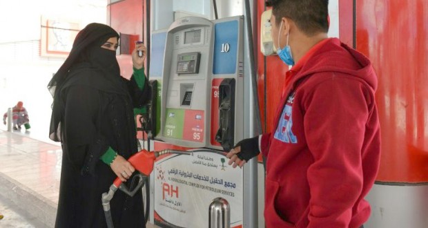 Arabie saoudite : Les femmes obtiennent des droits mais restent sous tutelle