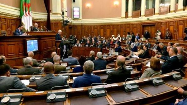 Règlement budgétaire 2016: le contrôle sur les dépenses publiques recommandé