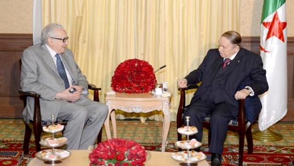 Lakhdar Brahimi, ancien diplomate : « Le président Bouteflika est en bonne santé et il est aux commandes »