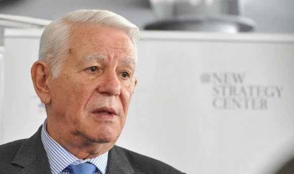 Le ministre roumain des Affaires étrangères entame une visite officielle en Algérie