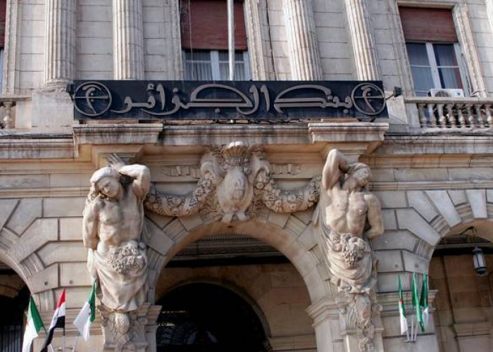 Banque d’Algérie sans gouverneur et partis agréés dans la précipitation : Les couacs du gouvernement