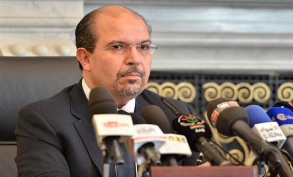 Rétablir le référent religieux national: mission des mosquées, des zaouïas et des médias