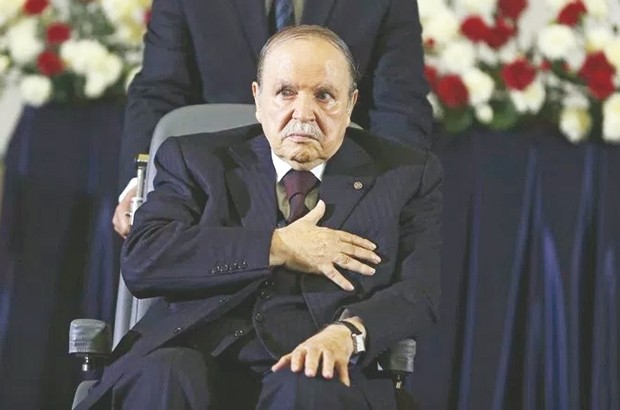 Crash de l’avion militaire: le Président Bouteflika reçoit des messages de condoléances de plusieurs chefs d’Etats et de personnalités internationales