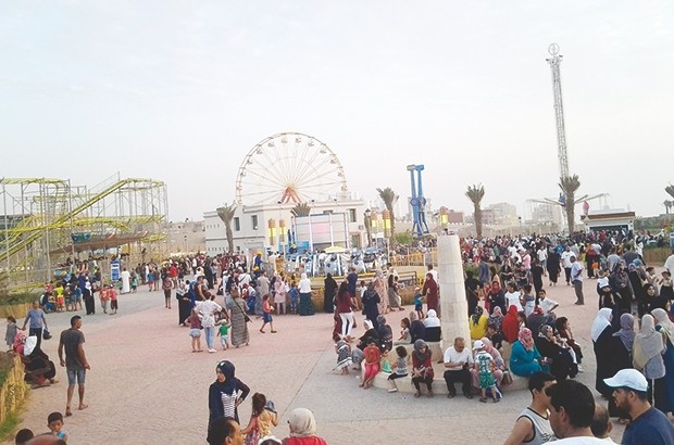 LA FOIRE À MOSTALAND DE MOSTAGANEM JUGÉE “ILLÉGALE” : Les commerçants en colère baissent le rideau