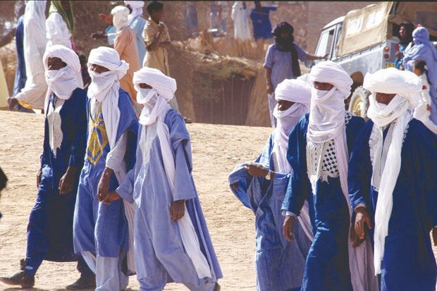 Le désert, haut lieu touristique en hiver: Timimoun et Tamanrasset en effervescence culturelle