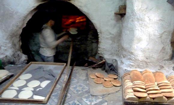 Les familles tlemcéniennes « nostalgiques » du pain cuit à l’ancienne