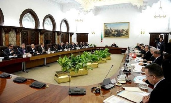 Conseil des ministres : Création de 11 zones industrielles sur des terres agricoles