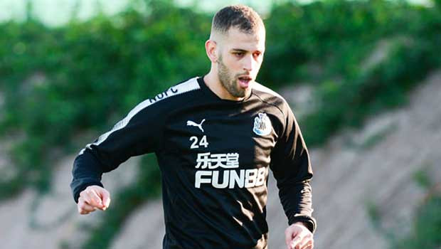 1 Il n’a plus joué depuis le 16 janvier Slimani retenu pour le match face à Antwerp !