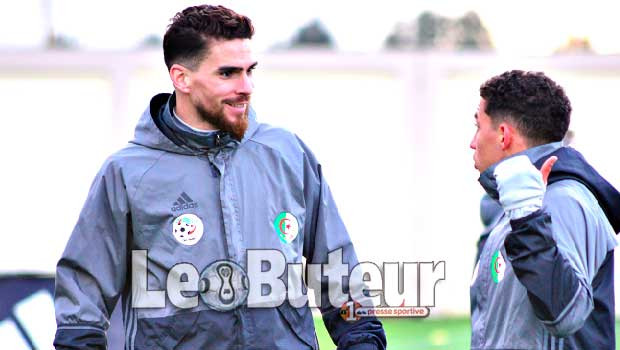 Medjani «Feghouli et Mbolhi n’ont plus rien à prouver mais le dernier mot revient au coach»