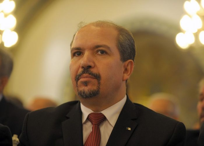 Aïssa ordonne les imams à créer des pages Facebook au nom des mosquées