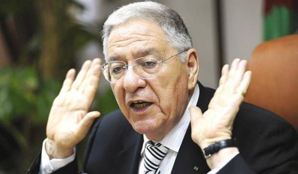 5e mandat de Bouteflika Ould Abbès évince 3 membres du comité central