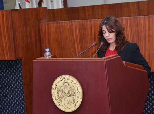 Houda Feraoun : « La décision de couper ou pas l&rsquo;internet pour éviter la fuite des sujets relève des prérogatives du Gouvernement »