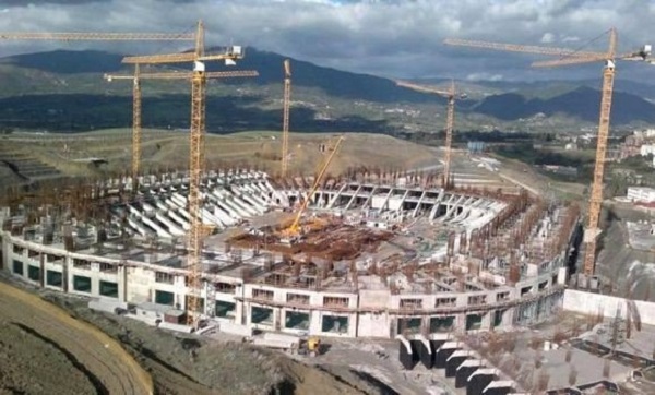 Livraison du stade de Tizi-Ouzou, tributaire du versement régulier des situations financières