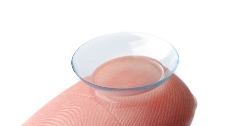 90% des lentilles de contact présentent des risques majeurs : La contrefaçon bat son plein à Oran