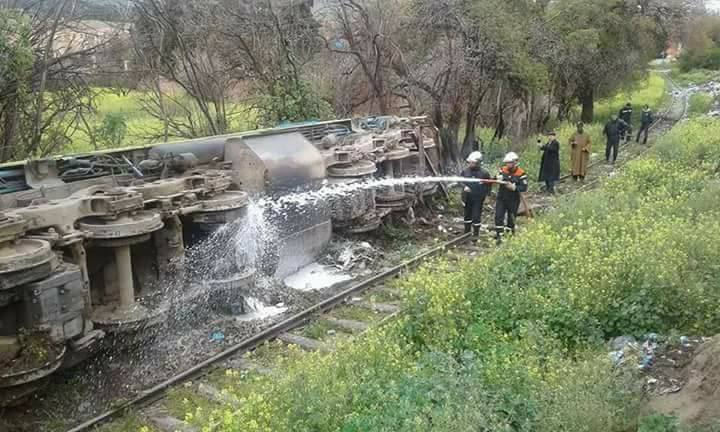 Déraillement d&rsquo;un train de transport d&rsquo;hydrocarbures à Saida !