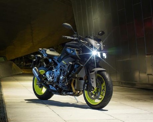 Prox4 : La Yamaha MT-10 disponible à 2.350.000 DA