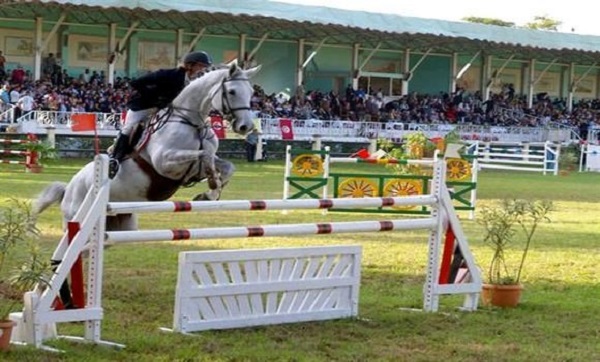 Festival équestre du Dahra: le cavalier Ait Lounes Brahim remporte le grand prix 3 étoiles