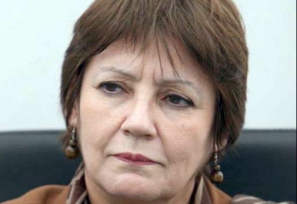 Education nationale : Nouria Benghebrit marque encore des points