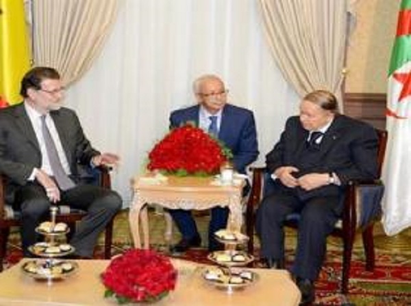 Bouteflika reçoit le président du gouvernement espagnol