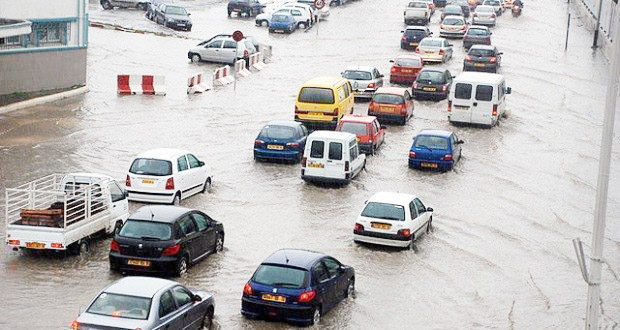 Pluies diluviennes à Boumerdès : Bienfaits pour l’agriculture et désagréments dans le trafic routier