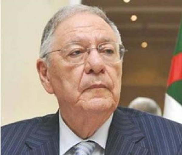 Huit cadres dont un sénateur devant la commission de discipline : Le FLN brandit son glaive