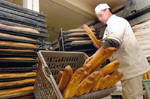 ORAN : Une vingtaine de boulangers en formation